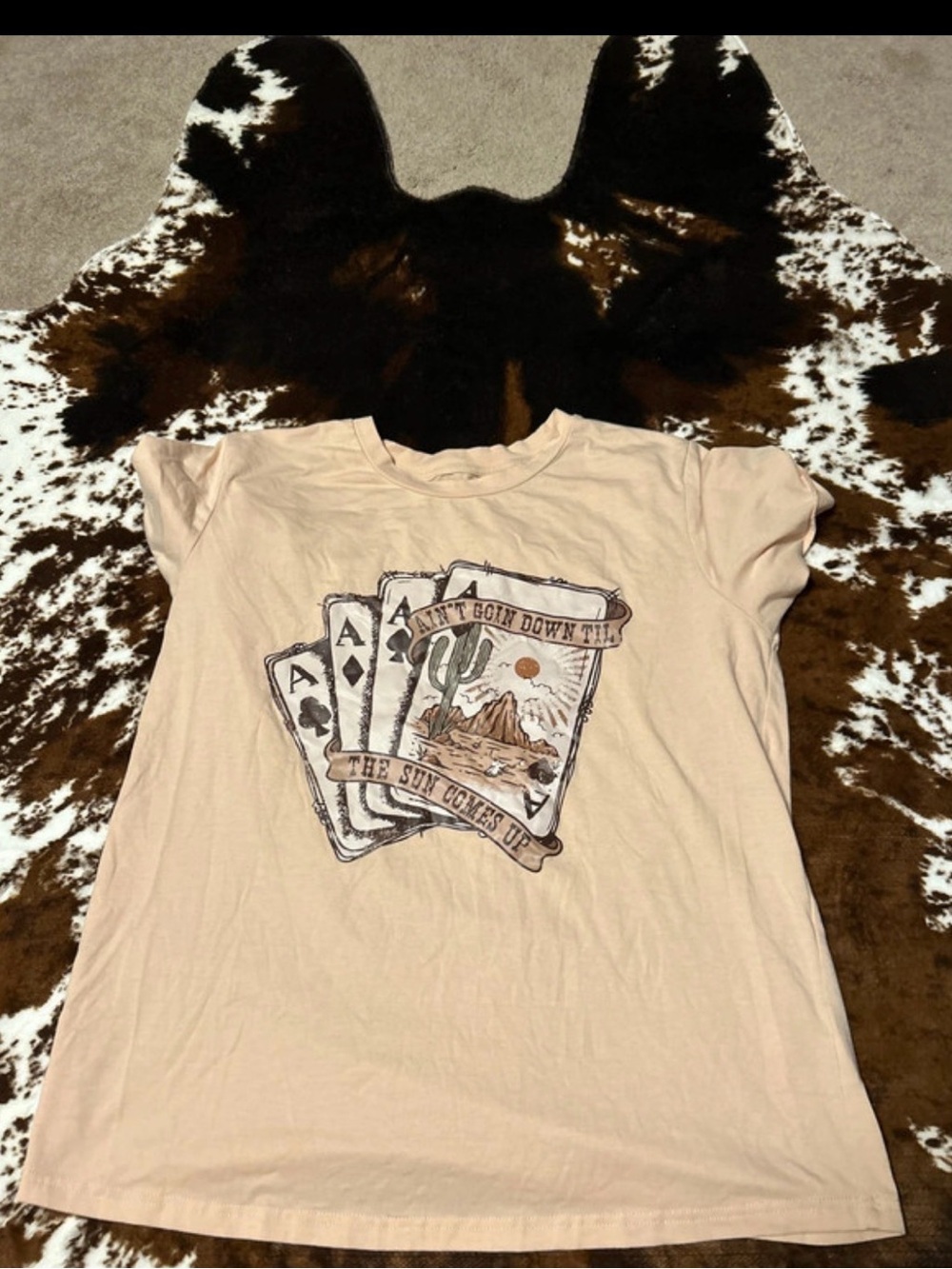 Girls' Short Sleeve Graphic Tee in Light Pink - Desert Playing Cards
